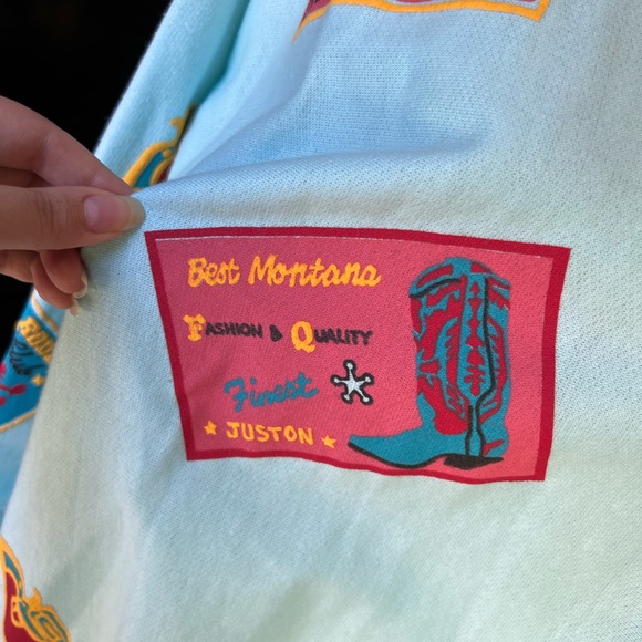 NWT woman’s HAWK western Montana Ranch rodeo club made in the USA sweatshirt - Picture 12 of 16